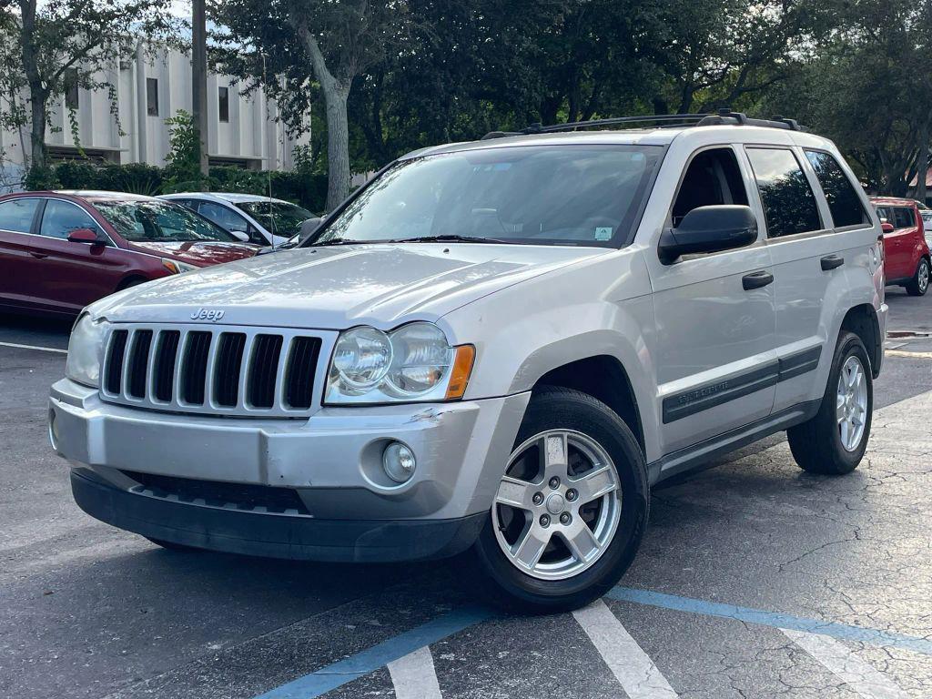 used 2005 Jeep Grand Cherokee car, priced at $2,299