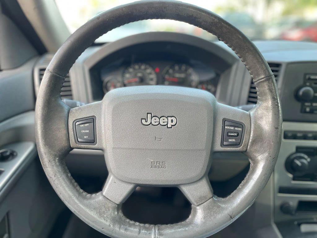 used 2005 Jeep Grand Cherokee car, priced at $2,299