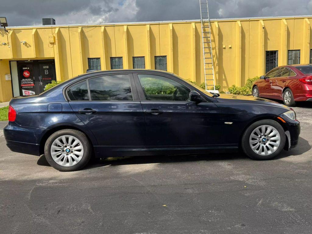 used 2009 BMW 328 car, priced at $2,899