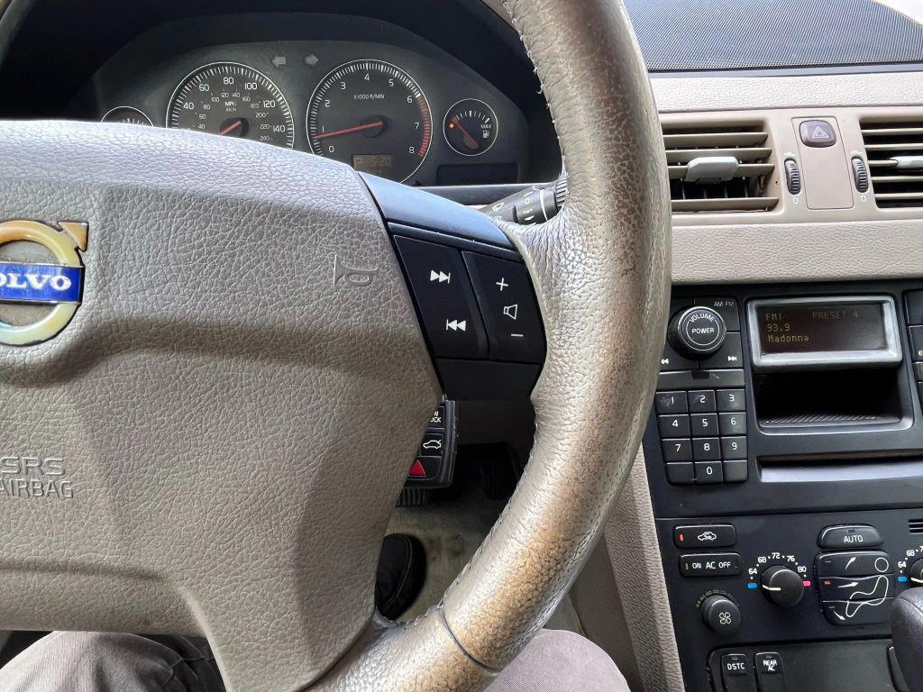 used 2006 Volvo XC90 car, priced at $2,299