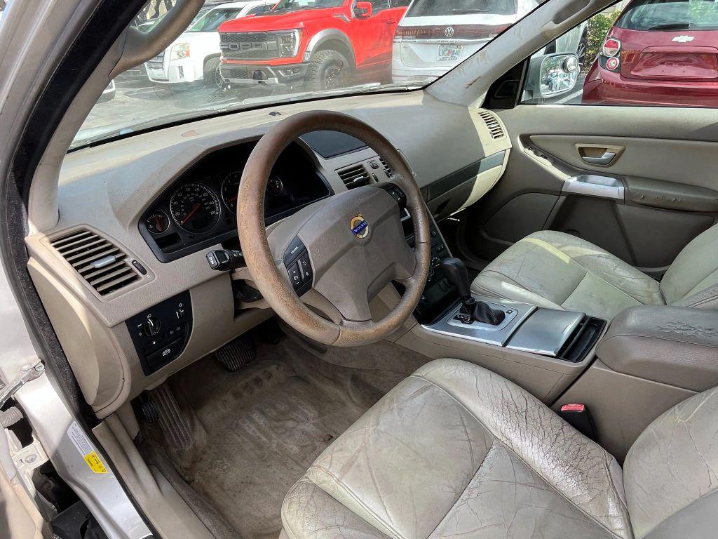 used 2006 Volvo XC90 car, priced at $2,299