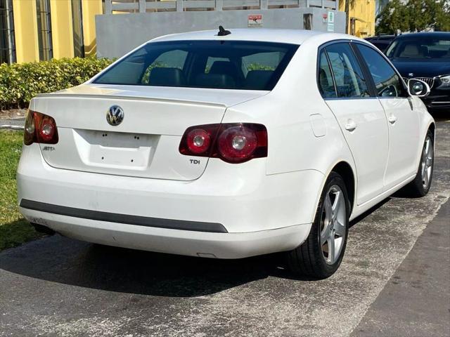 used 2010 Volkswagen Jetta car