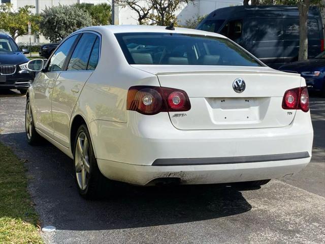 used 2010 Volkswagen Jetta car