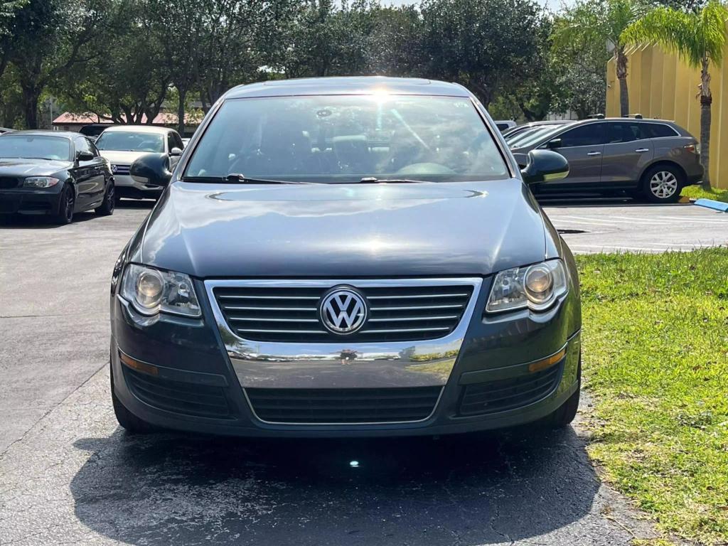 used 2007 Volkswagen Passat car, priced at $999