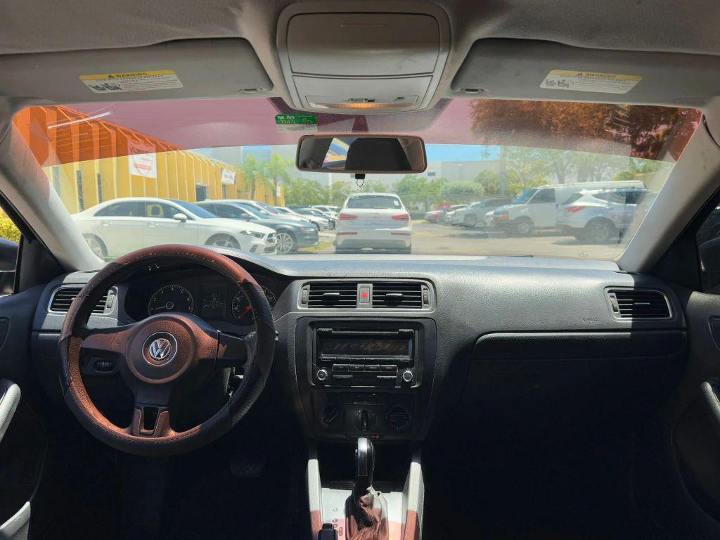 used 2014 Volkswagen Jetta car, priced at $3,399