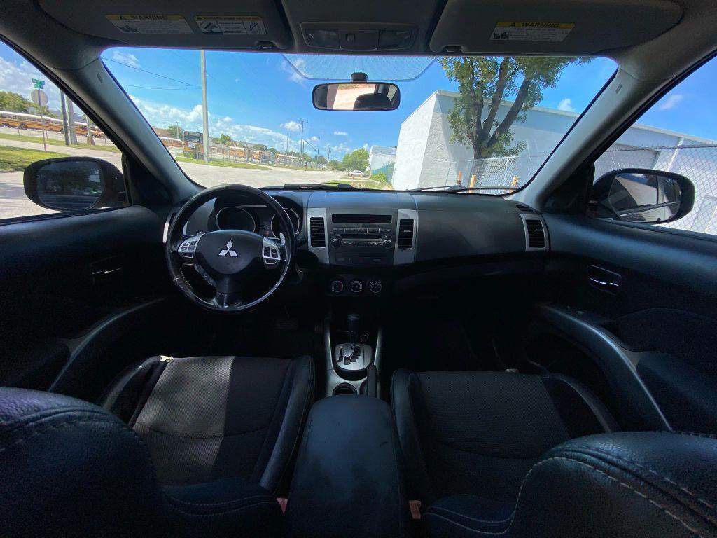 used 2010 Mitsubishi Outlander car, priced at $4,999