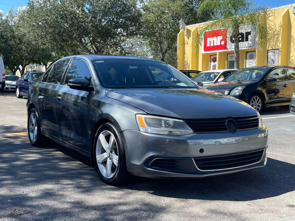 used 2013 Volkswagen Jetta car, priced at $3,799