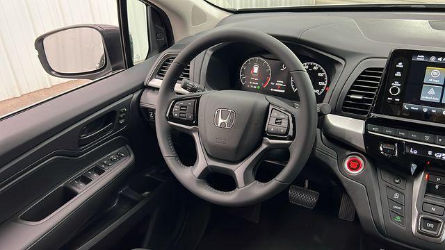 used 2025 Honda Odyssey car, priced at $42,980