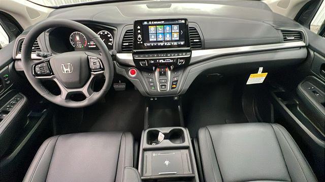used 2025 Honda Odyssey car, priced at $42,980