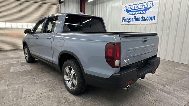 new 2025 Honda Ridgeline car, priced at $44,885