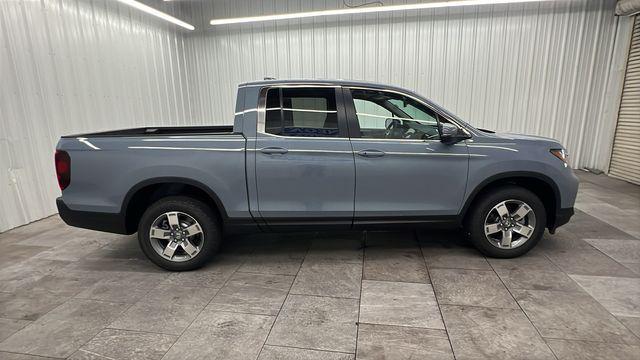 new 2025 Honda Ridgeline car, priced at $44,885