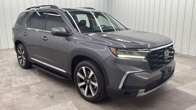 used 2023 Honda Pilot car, priced at $47,980