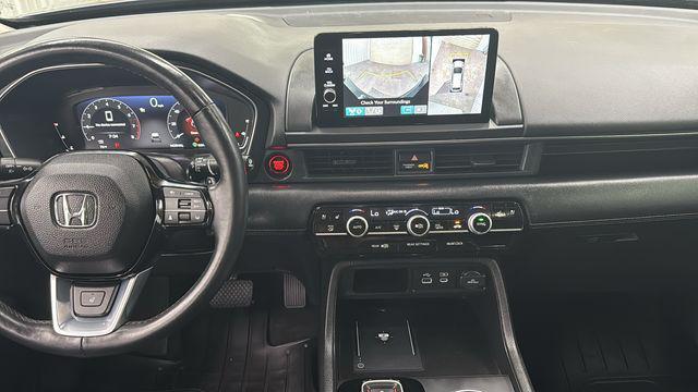 used 2023 Honda Pilot car, priced at $47,980