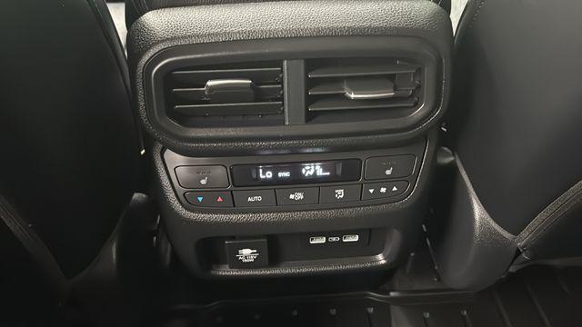 used 2023 Honda Pilot car, priced at $47,980