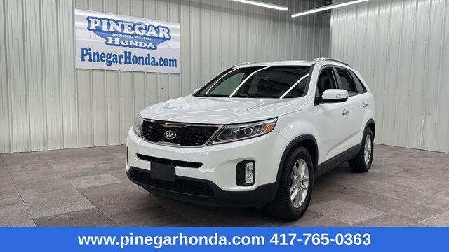 used 2014 Kia Sorento car, priced at $9,950