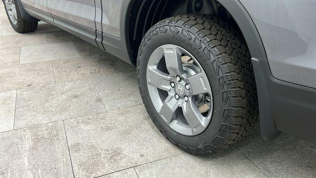new 2025 Honda Ridgeline car, priced at $46,830