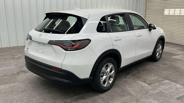 new 2025 Honda HR-V car, priced at $28,705