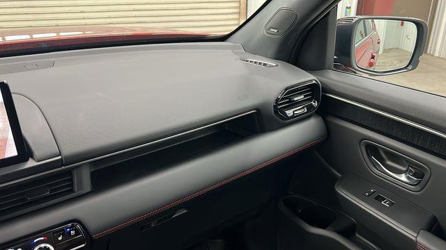 used 2025 Honda Pilot car, priced at $51,480