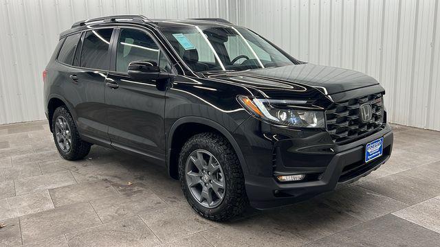 new 2025 Honda Passport car, priced at $46,395