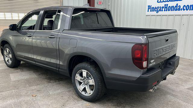 new 2025 Honda Ridgeline car, priced at $44,375