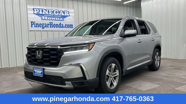 new 2025 Honda Pilot car, priced at $46,995