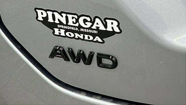 new 2025 Honda Pilot car, priced at $43,750