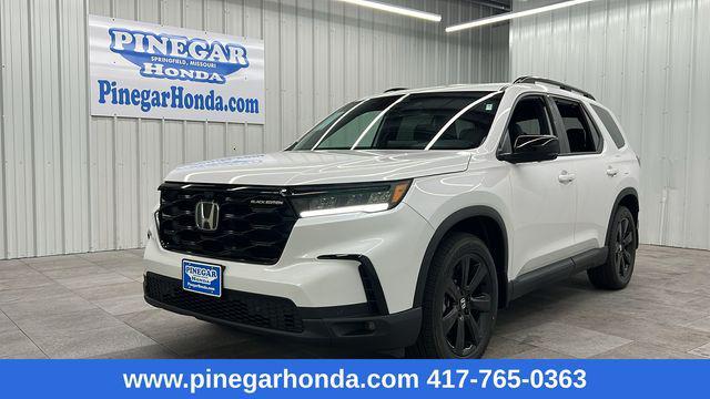 new 2025 Honda Pilot car, priced at $56,485