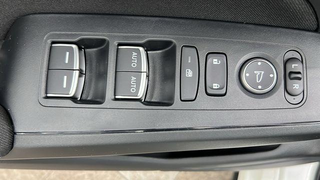 new 2025 Honda Civic Hybrid car, priced at $31,755