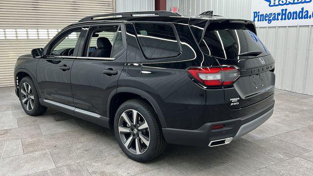 new 2025 Honda Pilot car, priced at $51,780