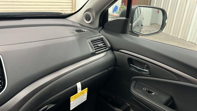 new 2025 Honda Ridgeline car, priced at $44,430