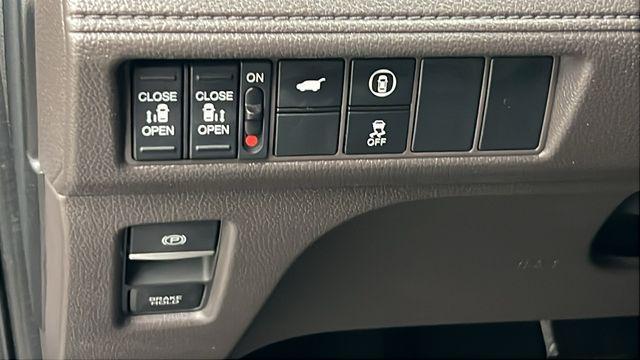 used 2022 Honda Odyssey car, priced at $38,980