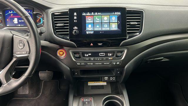 used 2022 Honda Pilot car, priced at $40,980