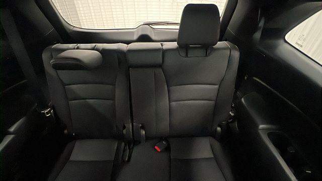 used 2022 Honda Pilot car, priced at $40,980