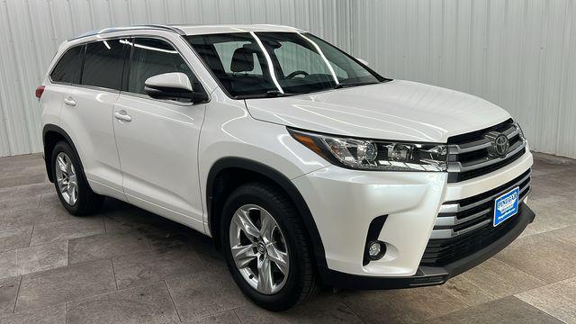 used 2019 Toyota Highlander car, priced at $24,990