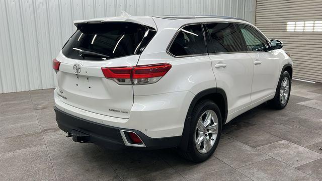 used 2019 Toyota Highlander car, priced at $24,990