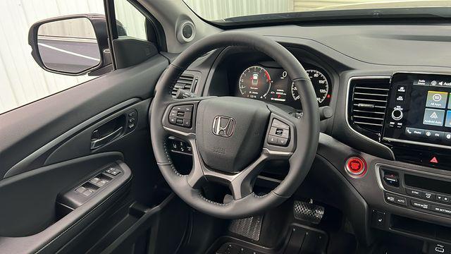 new 2025 Honda Ridgeline car, priced at $44,375