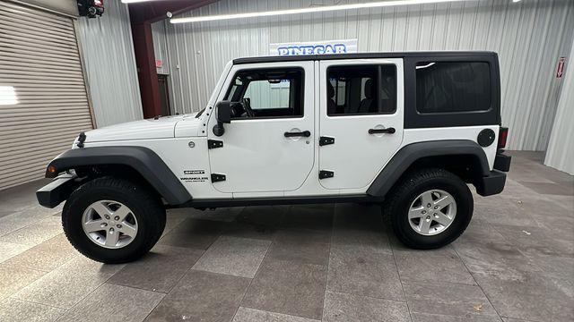 used 2015 Jeep Wrangler Unlimited car, priced at $20,950