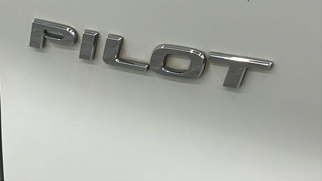 used 2017 Honda Pilot car, priced at $25,250