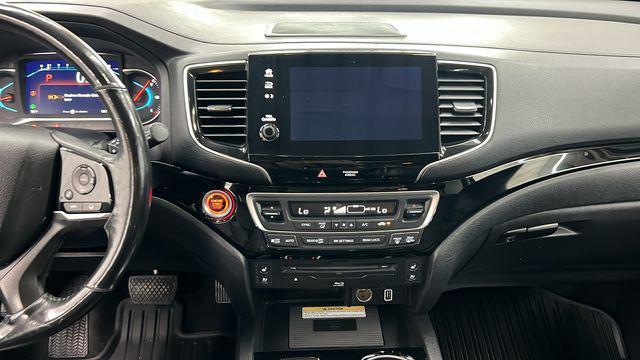 used 2020 Honda Pilot car, priced at $33,980