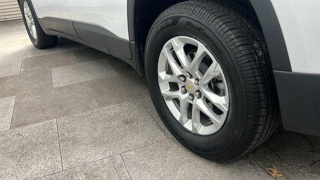 used 2019 Chevrolet Traverse car, priced at $17,990