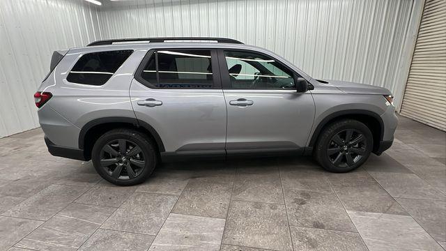 new 2025 Honda Pilot car, priced at $43,795