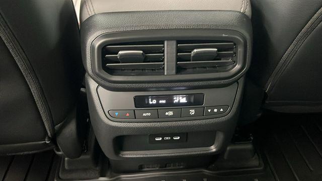 new 2025 Honda Pilot car, priced at $47,505