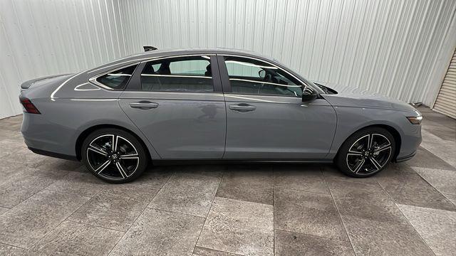 new 2025 Honda Accord Hybrid car, priced at $35,260