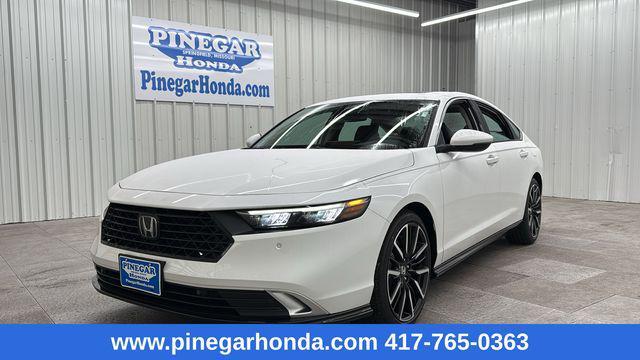 new 2025 Honda Accord Hybrid car, priced at $40,950