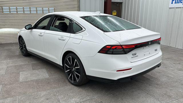 new 2025 Honda Accord Hybrid car, priced at $40,950