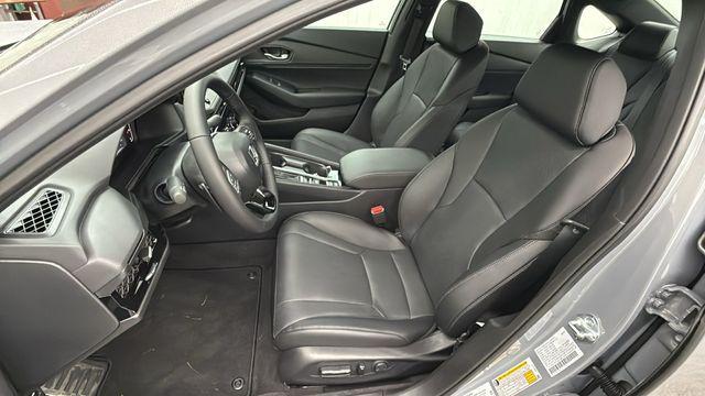 new 2025 Honda Accord Hybrid car, priced at $36,610