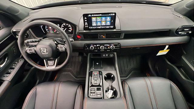 new 2025 Honda Pilot car, priced at $51,330