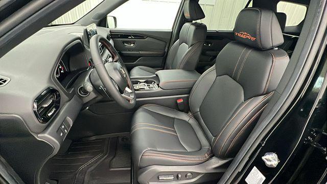 new 2025 Honda Pilot car, priced at $51,330
