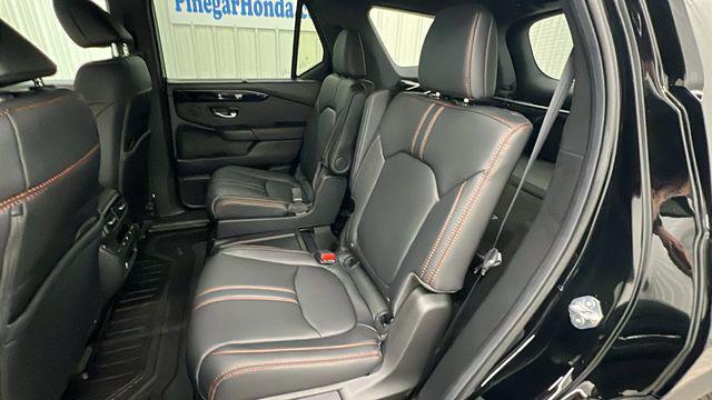 new 2025 Honda Pilot car, priced at $51,330
