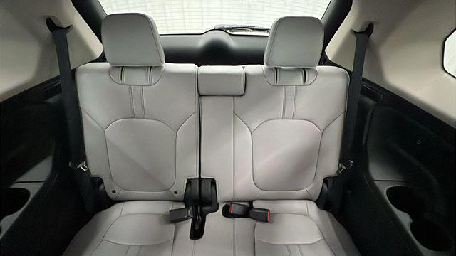 new 2025 Honda Pilot car, priced at $44,950